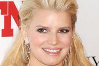 Hairstyles-with-lots-of-teasing-side